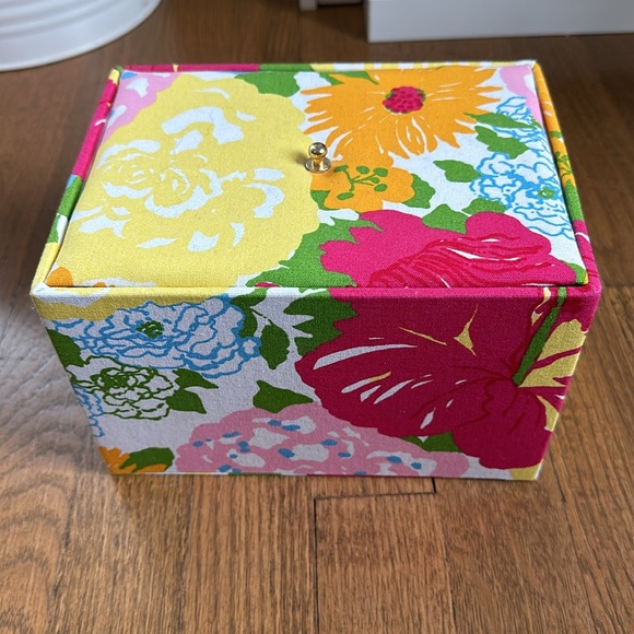 Lilly Pulitzer Jewelry Box - Picture 2 of 5